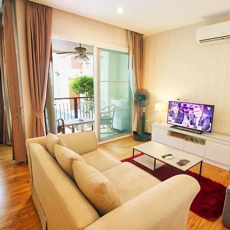 The Paradise Jomtien Beach Exterior photo