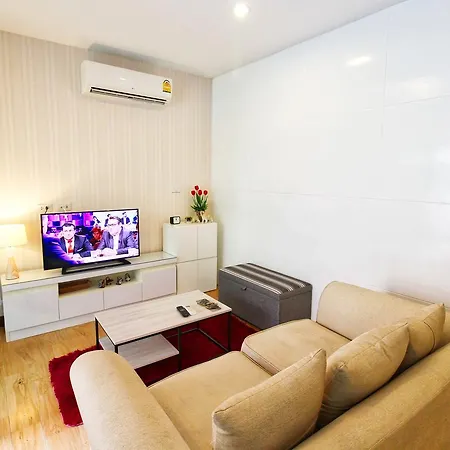 The Paradise Jomtien Beach Exterior photo