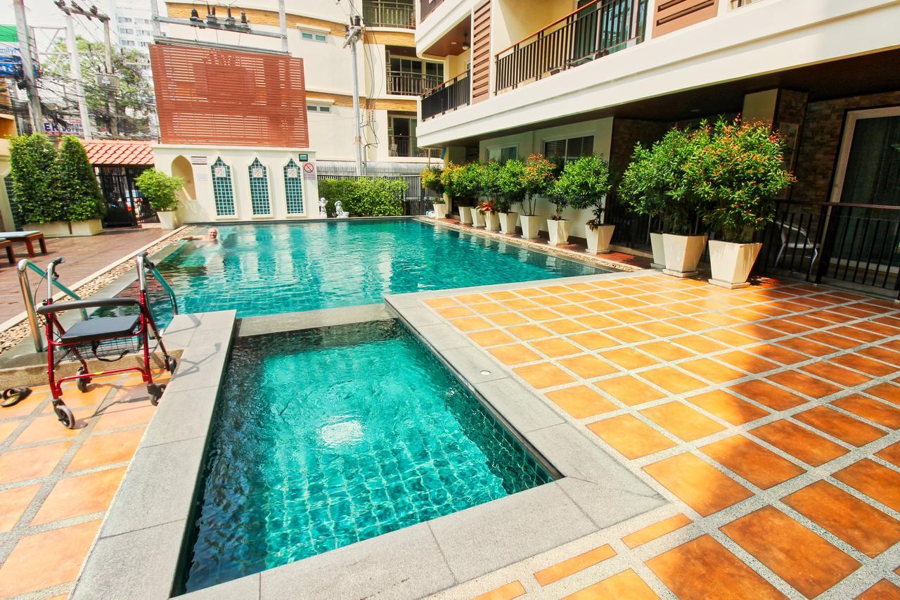 The Paradise Apartment